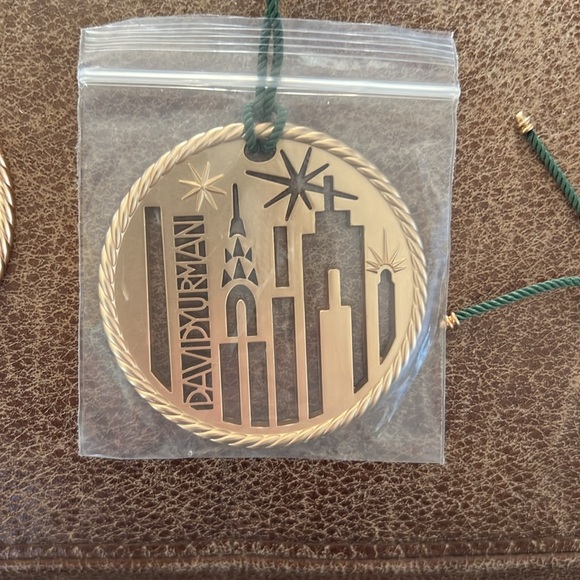 COPY - David Yurman 2024 Manhattan Skyline Ornament Brand New - Picture 3 of 4